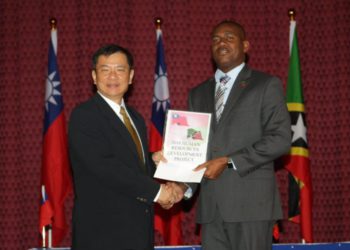 AMBASSADOR GEORGE GOW WEI CHIOU UNDERSCORES SIGNIFICANCE OF SCHOLARSHIPS