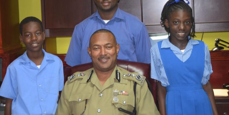 TOP COP HOST TWO TOP STUDENTS FROM SADDLER’S PRIMARY