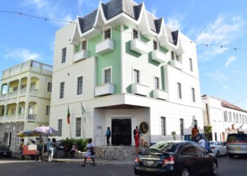 GOVERNMENT TO STEP UP SUPPORT FOR SMALL AND MEDIUM-SIZED ENTERPRISES IN 2017