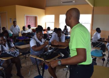 INTERNATIONAL SOCIAL SKILLS CONSULTANT AND CRIME REDUCTION SPECIALIST LAUNCHES PROJECT STOP AND THINK AT AVEC