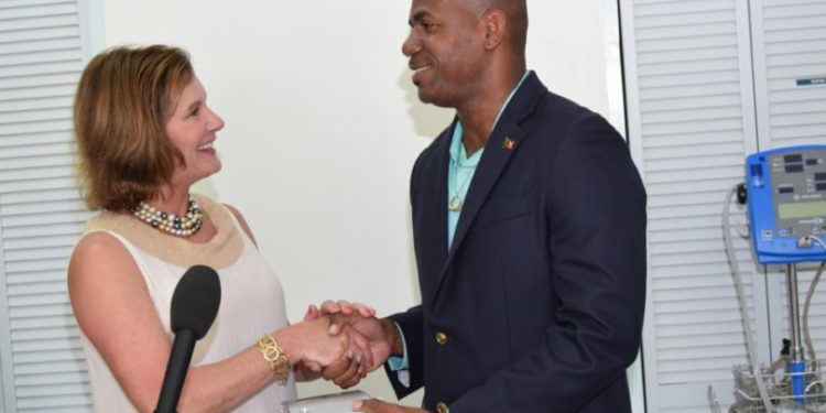 POGSON MEDICAL CENTER RECEIVES DONATION OF EQUIPMENT