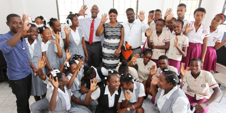 HAITIAN COMMUNITY RECEIVES DONATION FROM ECTEL