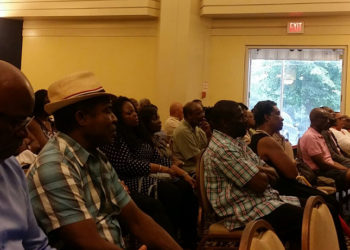 PM HARRIS ENCOURAGED BY LARGE TURNOUT IN TORONTO