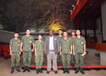 PRIME MINISTER HARRIS VISITS QING-TIAN HALL IN KINMEN COUNTY, ROC (TAIWAN)