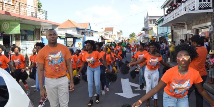STREET MARCH AND BUSINESS EXPO CLIMAX 34TH YOUTH SUMMER CAMP