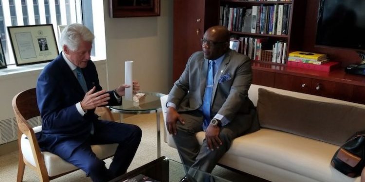 PRIME MINISTER HARRIS DISCUSSES REGIONAL AND GLOBAL ISSUES WITH PRESIDENT CLINTON