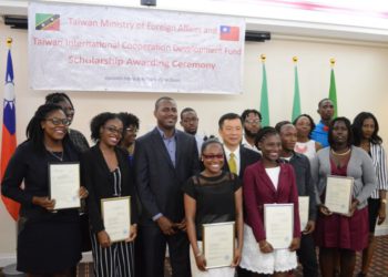 THIRTEEN NATIONALS RECEIVE 2017 TAIWAN SCHOLARSHIP AWARD