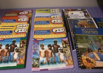 PS HODGE ENDORSES PARTNERSHIP BETWEEN TOURISM AND EDUCATION