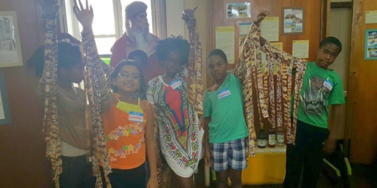 Dancing Lionfish Take-Over Heritage House Storytelling Session