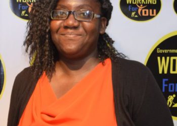 WEAR SNEAKERS TO WORK ON FRIDAY AND GET ACTIVE, HEALTH OFFICIAL ADVISES