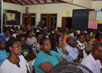 FIRST GROUP OF MEN SIGN UP TO BE MENTORS AT MOLINEUX LAUNCH