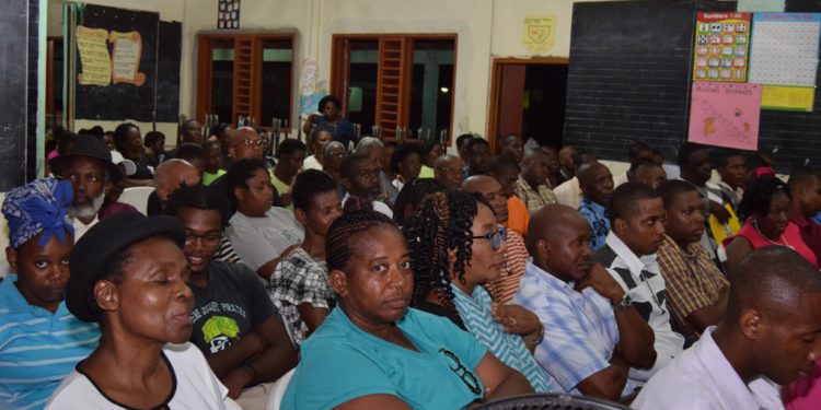 FIRST GROUP OF MEN SIGN UP TO BE MENTORS AT MOLINEUX LAUNCH