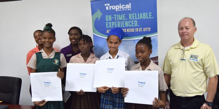 FOUR STUDENTS RECEIVE US $250 SCHOLARSHIP FROM TROPICAL SHIPPING