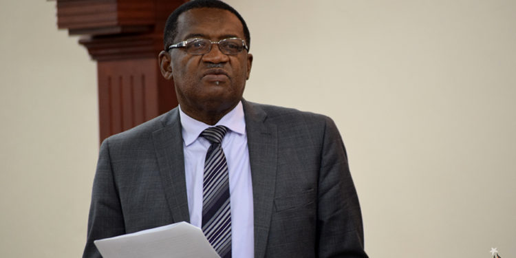 PARLIAMENTARIANS UNCOMFORTABLE WITH A MEMBER WHO MAY BE IN VIOLATION OF THE CONSTITUTION, SITTING  IN PARLIAMENT