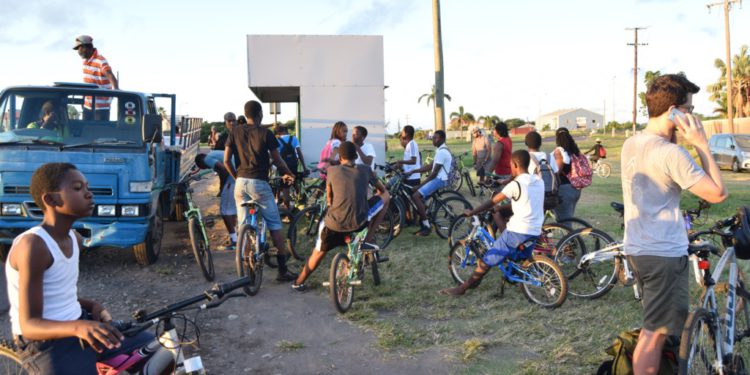 YOUTH ISLAND-WIDE BIKE RIDE BUILDS CAMARADERIE AMONG PARTICIPANTS