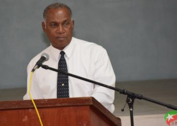 GOVERNMENT ENGAGES ST. KITTS-NEVIS’ FARM WORKERS IN CANADA UPON THEIR RETURN