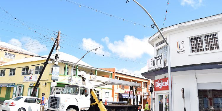 TRAFFIC LIGHTS IN THE BASSETERRE AREA TO BE OFFICIALLY COMMISSIONED ON MONDAY, DECEMBER 18