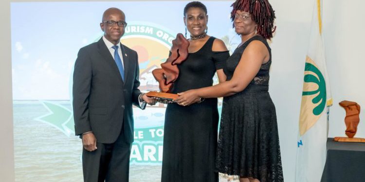 ST. KITTS MINISTRY OF TOURISM WINS TOP CTO AWARD FOR EXCELLENCE IN SUSTAINABLE TOURISM