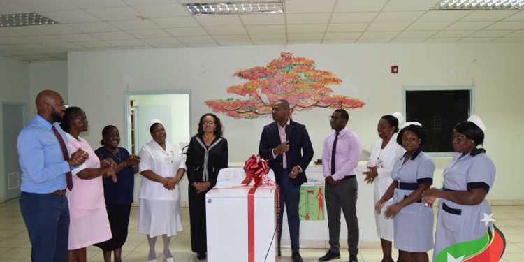POGSON MEDICAL CENTER IN ST. KITTS RECEIVES WASHING MACHINE FROM DELTA PETROLEUM