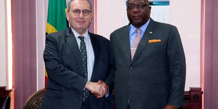 ST. KITTS AND NEVIS GOVERNMENT OUTLINES MAJOR AREAS OF CONCERN WITH EUROPEAN COMMISSION OFFICIALS