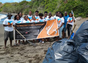 YOUTH VOLUNTEER CORPS CLEANS UP LIME KILN BAY
