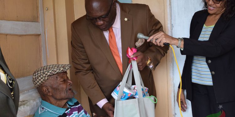 ELDEST MALE IN THE FEDERATION, EDWARD BAILEY, 102, RECEIVES VISIT FROM DELEGATION LED BY PM HARRIS