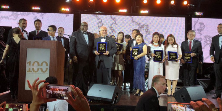 PM HARRIS DRAWS INTERNATIONAL INTEREST TO ST. KITTS AND NEVIS AT 2018 UGLOBAL AWARDS CEREMONY