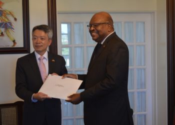 NEW REPUBLIC OF CHINA AMBASSADOR TO ST. KITTS-NEVIS PRESENTS CREDENTIALS TO GOVERNOR-GENERAL; DISCUSSES ICT DEVELOPMENTS   
