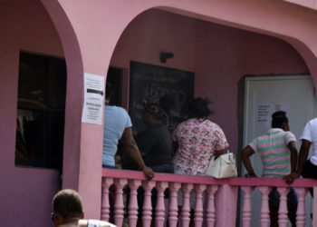 GOVERNMENT’S POVERTY ALLEVIATION PROGRAMME TO IMPROVE THE LIVES OF THOUSANDS, SAYS PRIME MINISTER HARRIS