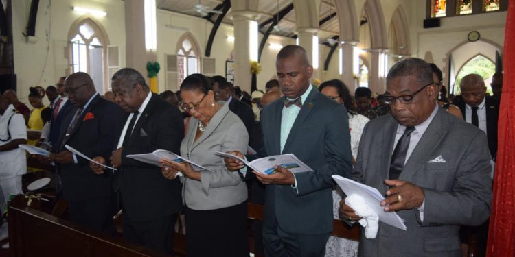 HUNDREDS OF CITIZENS AND RESIDENTS UNITED FOR STATE SERVICE OF PRAYER, PRAISE AND THANKSGIVING IN CELEBRATION OF INDEPENDENCE 35