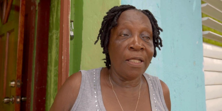 GOVERNMENT OF NATIONAL UNITY CONTINUES ITS SOCIO-ECONOMIC ASSISTANCE WITH ROOF REPAIR PROJECT  