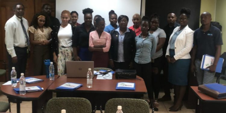 SMALL BUSINESS OWNERS BENEFIT FROM MINISTRY OF TRADE’S CUSTOMER SERVICE WORKSHOPS