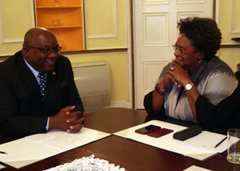 PRIME MINISTERS HARRIS AND MOTTLEY HOLD HIGH-LEVEL DISCUSSIONS ON MATTERS OF REGIONAL CONCERN