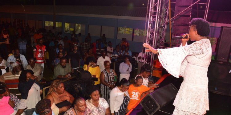 PM HARRIS DESCRIBES “TO GOD BE THE GLORY” CONCERT AS IMPRESSIVE; THANKS PATRONS AND PERFORMERS