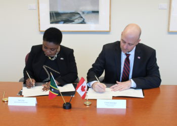 ST. KITTS AND NEVIS AND CARLETON UNIVERSITY SIGN HISTORIC COOPERATION AGREEMENT