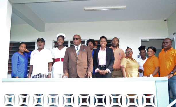 PRIME MINISTER HARRIS SHOWS APPRECIATION TO HEALTHCARE WORKERS IN HIS CONSTITUENCY