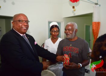 PM HARRIS AND SENIOR GOVERNMENT OFFICIALS SPREAD GOOD TIDINGS AND CHEER AT THE MARY CHARLES HOSPITAL IN MOLINEUX