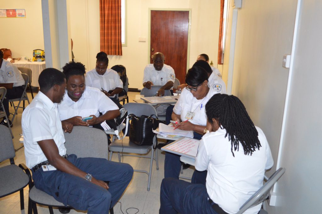 EMTs IN ST. KITTS – NEVIS SHOW APPRECIATION FOR THE MINISTRY OF HEALTH’s FUNDED EMS TRAINING COURSE