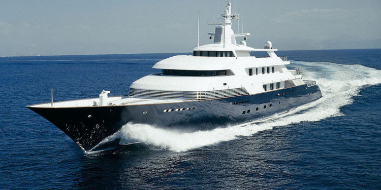 YACHTING INDUSTRY CONTINUES TO GAIN MOMENTUM