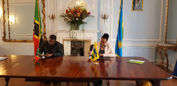 THE FEDERATION ESTABLISHES DIPLOMATIC RELATIONS WITH THE REPUBLIC OF RWANDA