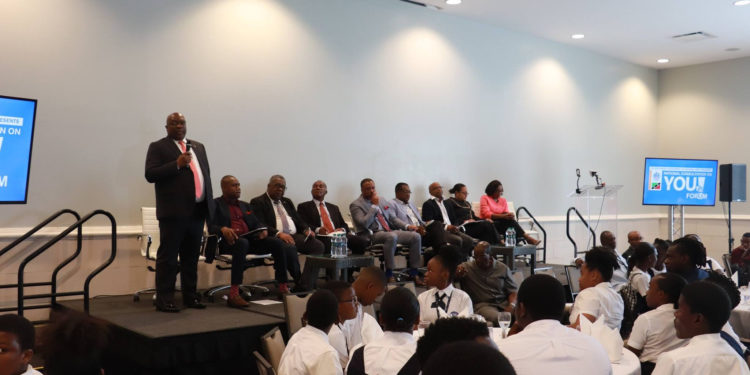 Last week, Prime Minister Harris and his Cabinet Colleagues commenced a series of anniversary events, which included the highly successful National Consultation on YOUth Forum.