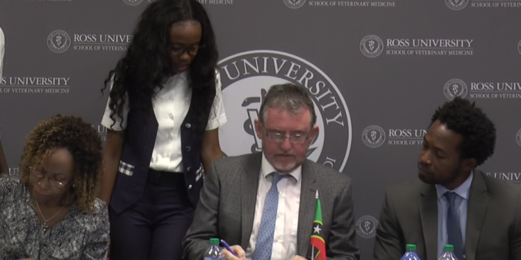 RUSVM AND CFBC SIGN NEW RESEARCH AGREEMENT ON CONSERVATION MEDICINE AND ECOSYSTEMS