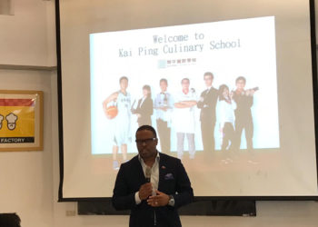 Minister Brantley Explores Cooperation in the Culinary Arts and Digitalization of Archives