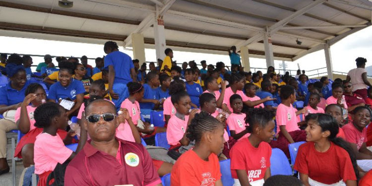 ALL 17 PRIMARY SCHOOLS TO PARTICIPATE IN SUN ISLAND CLOTHES SPONSORED NETBALL AND CRICKET COMPETITIONS