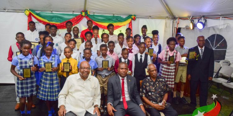 CHARLES E. MILLS SECONDARY SCHOOL ATHLETES TAKE TOP HONOURS AT 2019 SPORTS EXCELLENCE AWARDS