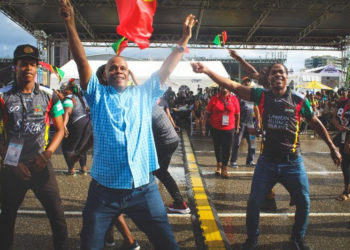 The St. Kitts and Nevis entertainers “mash up de place” at Carifesta 14