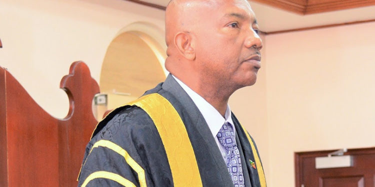 FIVE BILLS TO RECEIVE FIRST READING, TWO BILLS TO HAVE SECOND READING ON THURSDAY, NOVEMBER 28