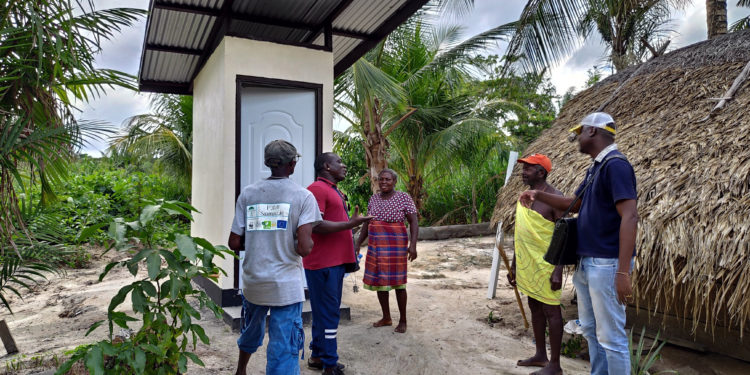 IICA and the Australian Direct Aid programme collaborate to improve sanitation in rural communities in Suriname