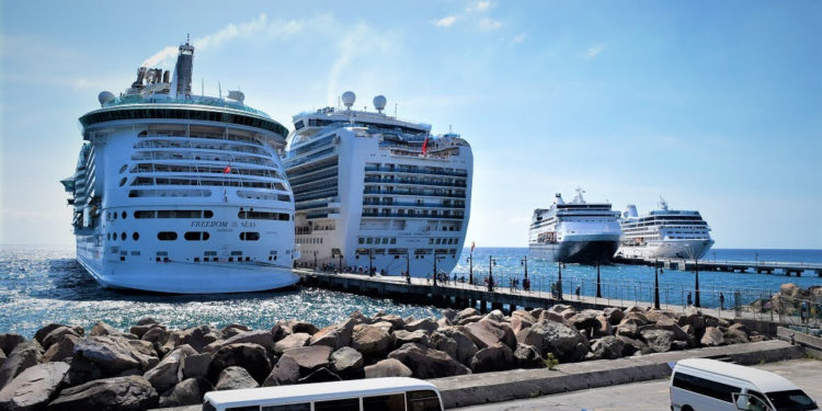 SECOND CRUISE PIER AT PORT ZANTE CONTINUES TO ATTRACT CRUISE LINES–FOUR CRUISE SHIPS SPEND CHRISTMAS EVE ON ST. KITTS