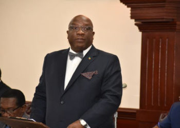 PARLIAMENTARIANS HONOUR DR. HARRIS AS AN OUTSTANDING MP AND PRIME MINISTER